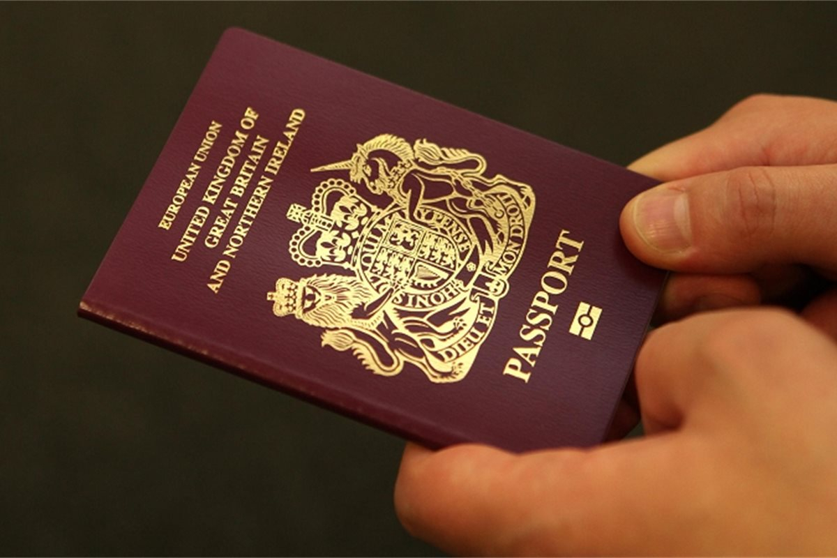 UK Government Extends Online Passport Renewal Service To 16 To 25 year olds